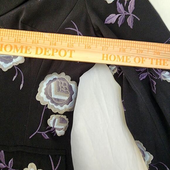 Karen Millen Midi Coat Black Embroidered Floral Women’s Size UK 10 US 4 Vamp - Picture 3 of 11